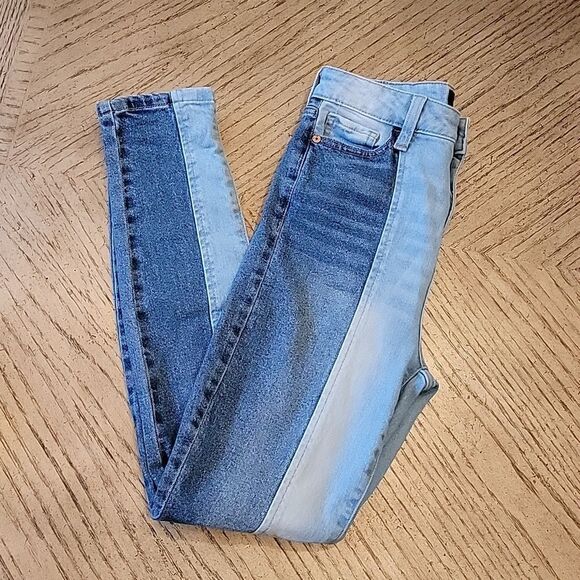 Kendall + Kylie size 26 two toned babe skinny jeans NWOT - Picture 2 of 12